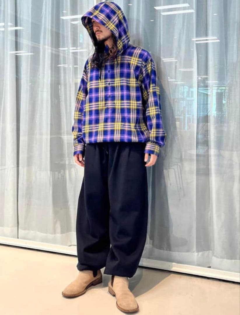 beams ワイドフィット リフレクター チェック フードシャツ　パーカー