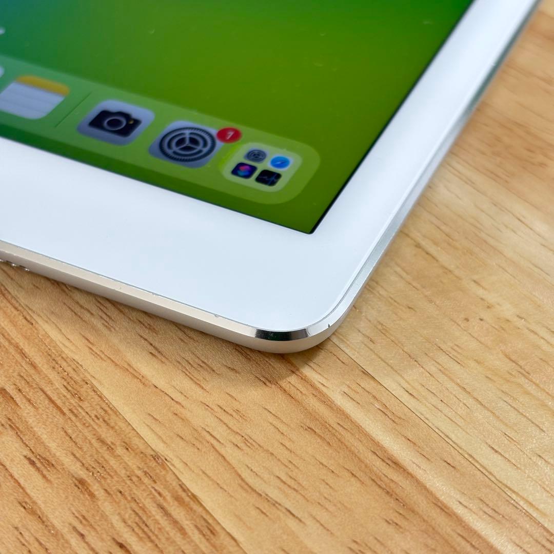 ⭐︎美品⭐︎iPad Air2 au Wi-Fi +Cellularモデル