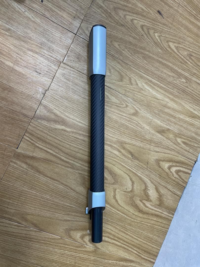 Y♢524 シャーク スティッククリーナー LC501