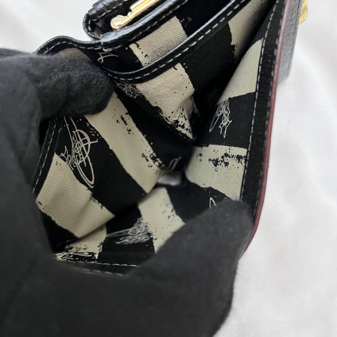 ◇極美品◇ヴィヴィアン　エグゼクティブ　三つ折り財布　がま口×オーブ　ブラック