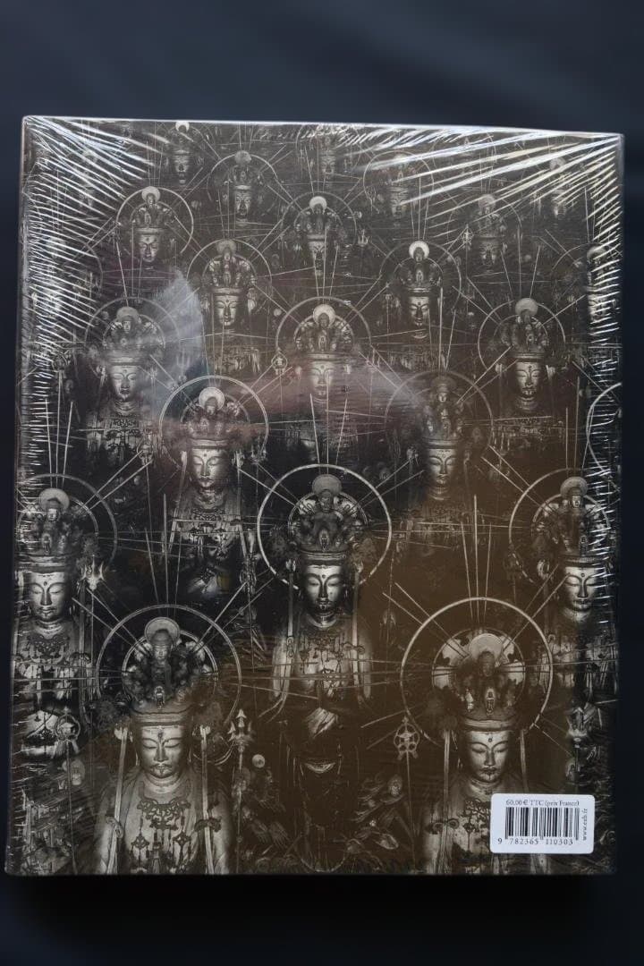 【Hiroshi Sugimoto: Accelerated Buddha 】