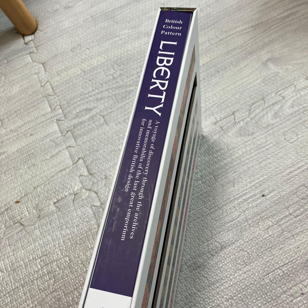 LIBERTY アートブック