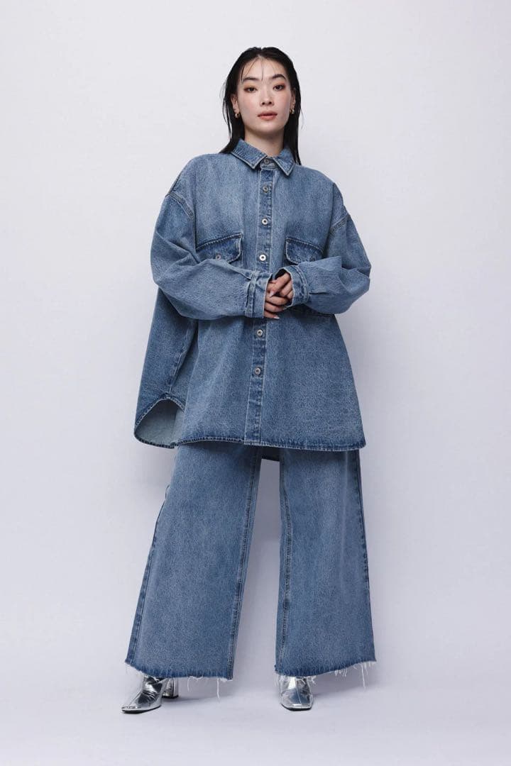 YOOU デニム　有末麻祐子さん着用