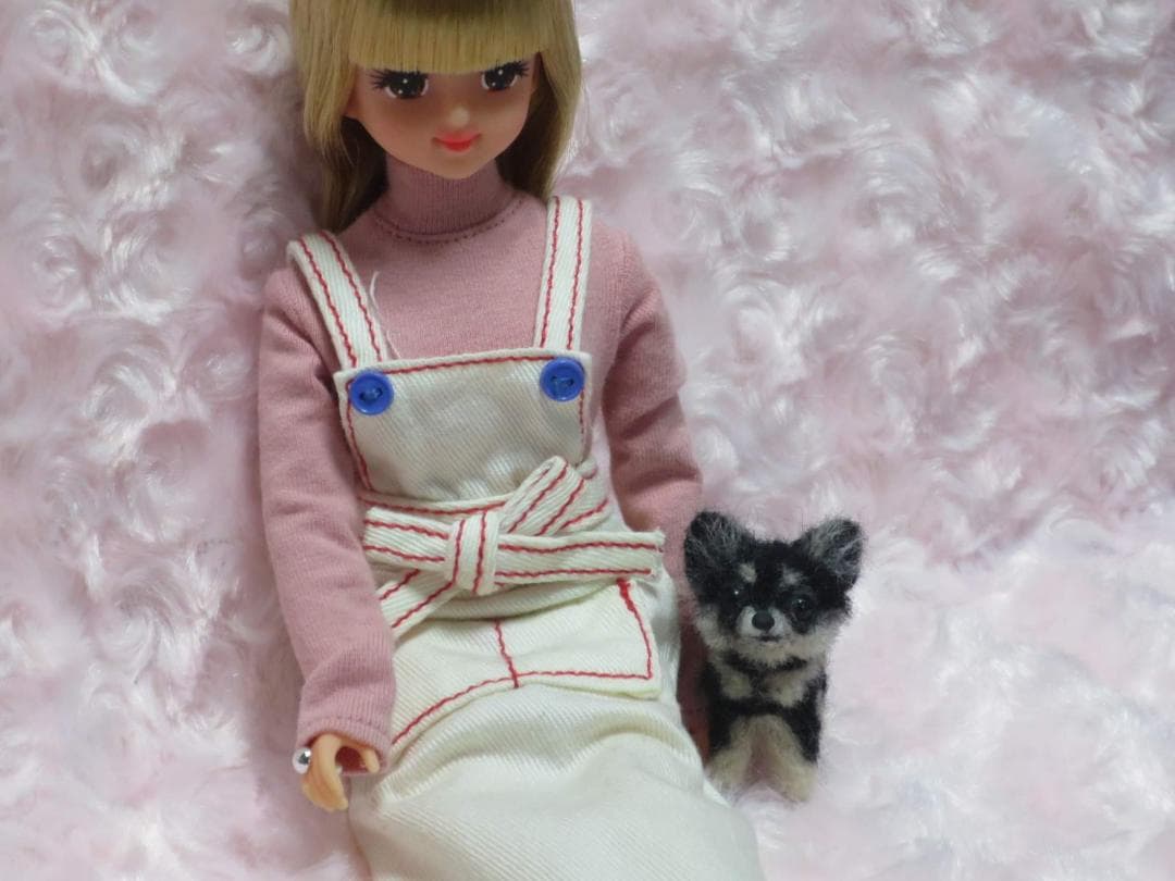 羊毛フェルト 犬 チワワ ブラックタン ミニチュアドールハウス お人形のペットに