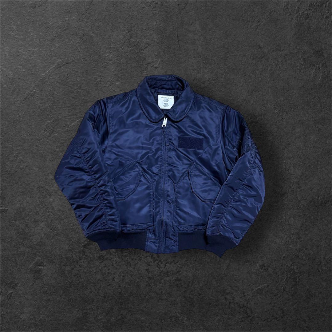 【美品】AVIREX CWU 45-P COMMERCIALネイビー Ma1短丈