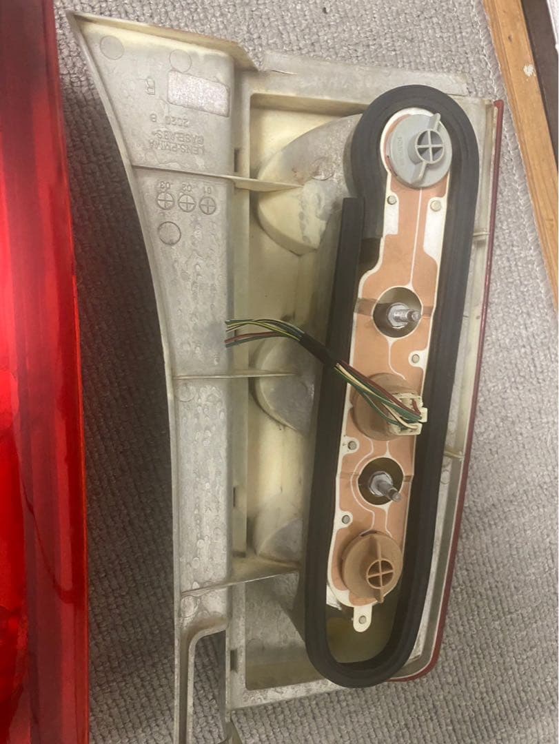 Lens:PMMA bB NCP30 TOYOTA テールランプ