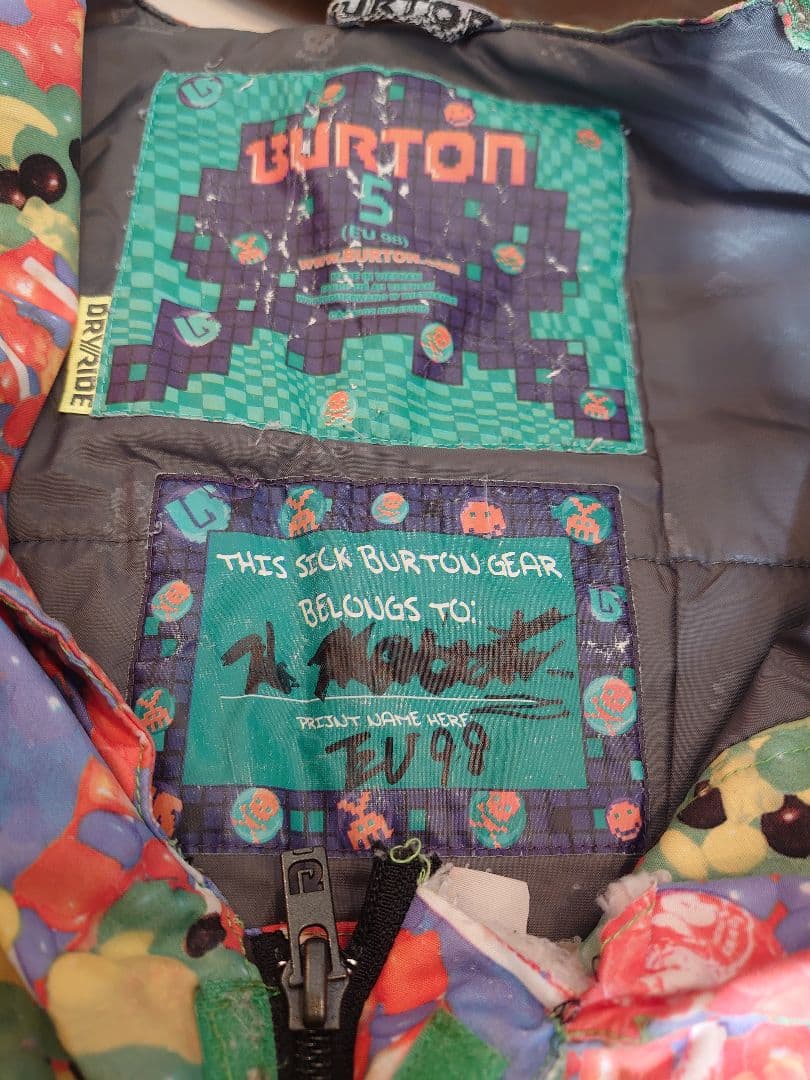 値下げ中(*^^*)BURTON スノーボードウェアセット 子ども用　XS