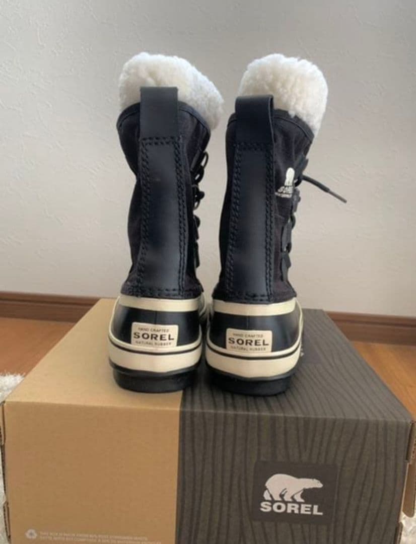 SOREL WINTER CARNIVAL ブーツ 6