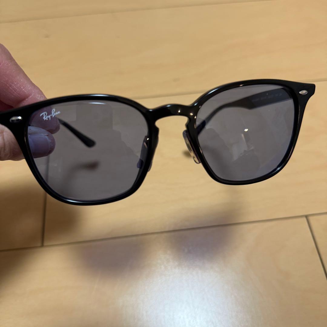 Ray-Ban RB 4258-F ブルー　サングラス　値下げ可 保証適用