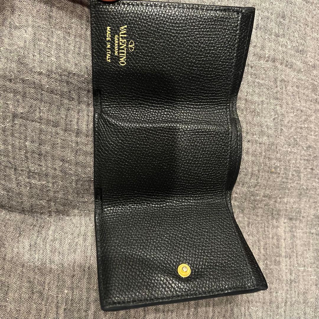 VALENTINO ヴァレンティノ 三つ折り財布 ブラック　黒　付属品　箱付