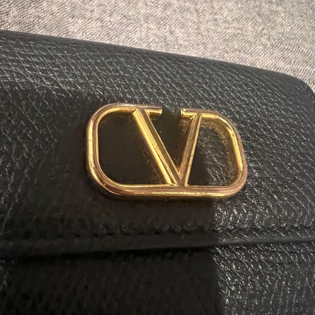 VALENTINO ヴァレンティノ 三つ折り財布 ブラック　黒　付属品　箱付