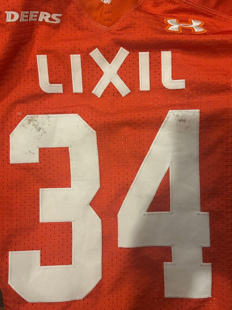 LIXIL DEERS アメリカンフットボールシャツ 34番