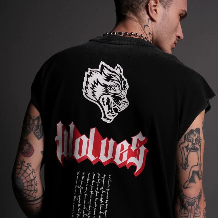 ニ*ク様 新品未開封 Darc Sport マッスルTシャツ M ダルクスポーツ