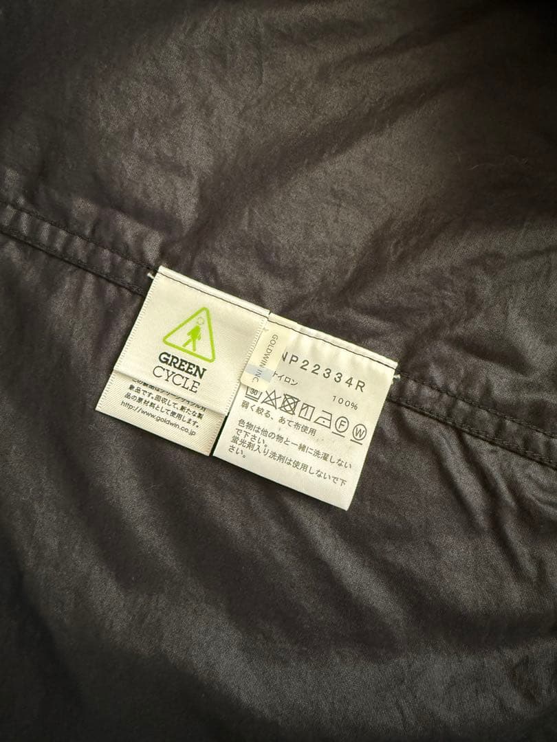 ノースフェイスCOMPACT BLOUSON NP22334R