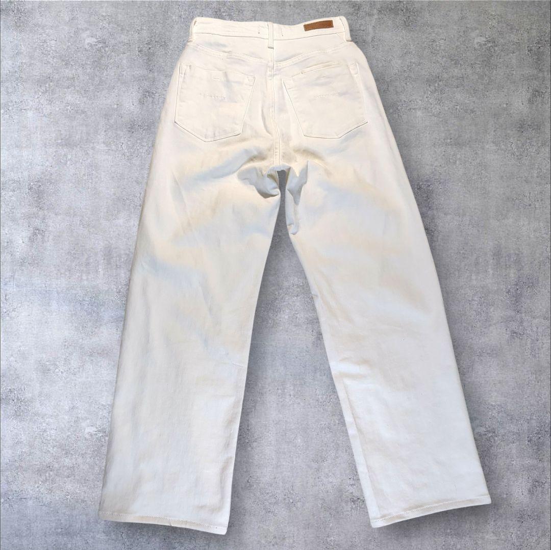 美品 YANUK Lea (24) デニム レア ボーイズストレート 美脚 白
