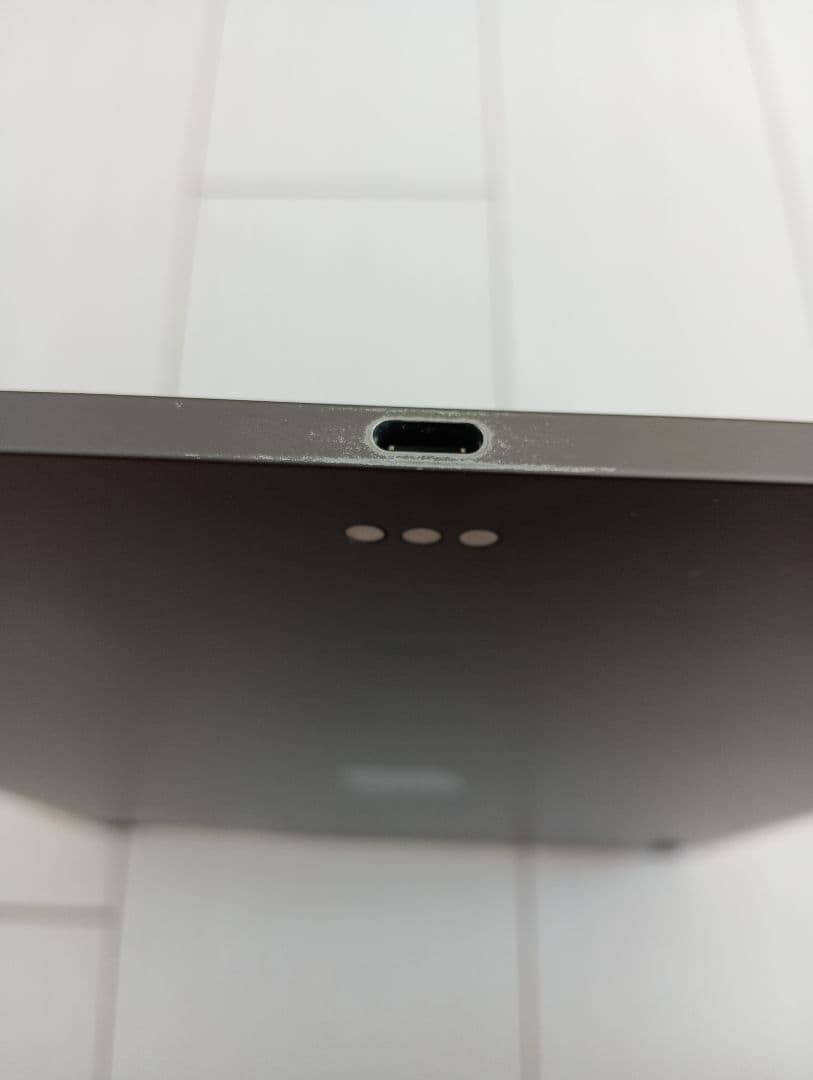★*★様 【ジャンク】Apple iPad 12.9 256GB スペースグレー
