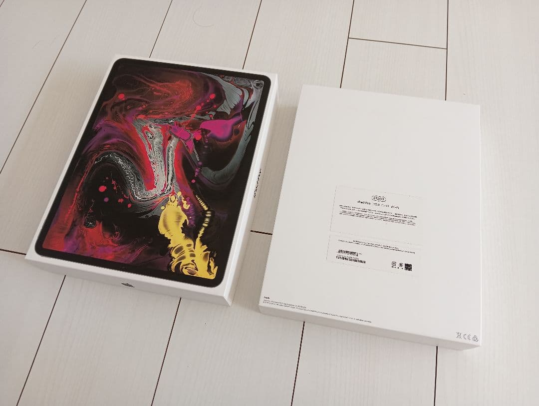 ★*★様 【ジャンク】Apple iPad 12.9 256GB スペースグレー