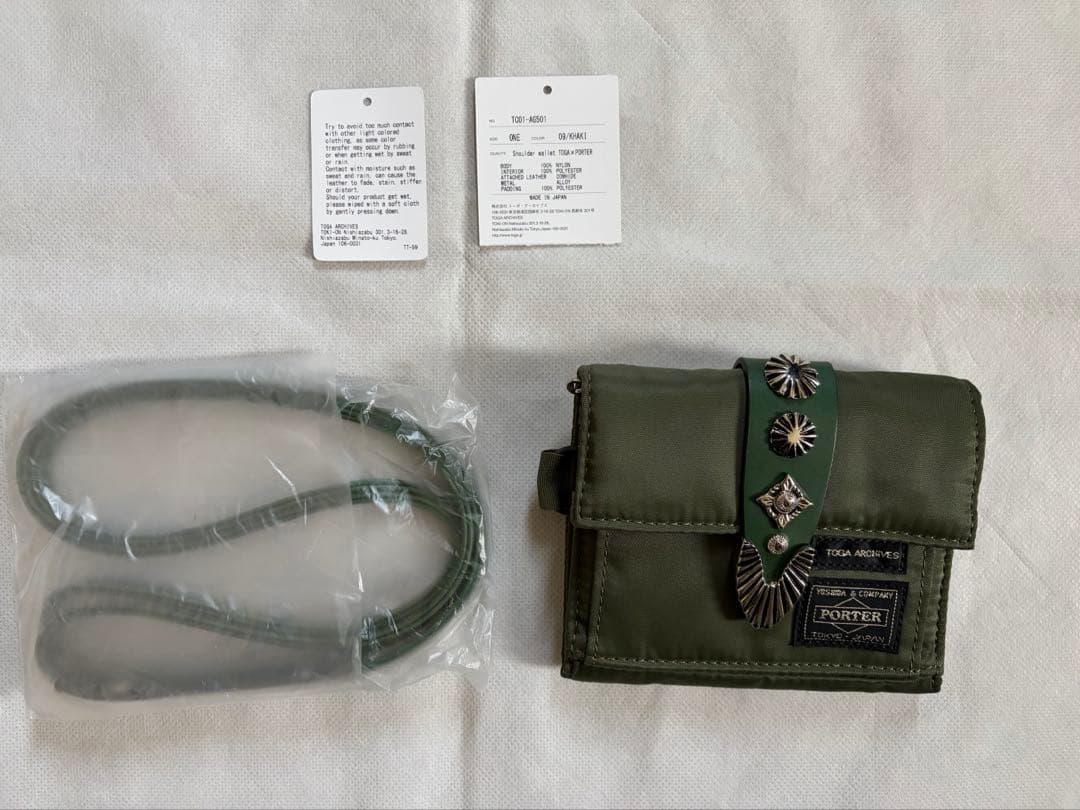 新品　Toga x PORTER SHOULDER WALLET カーキ