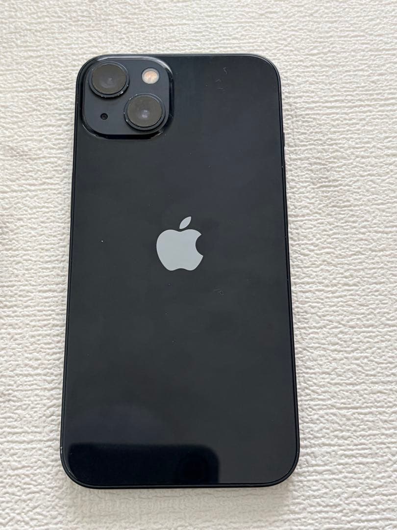 SIMフリー Apple iPhone 13 ブラック 本体　バッテリー82%