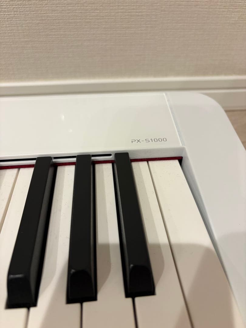 CASIO Privia PX-S1000電子ピアノ ホワイト　2021年製