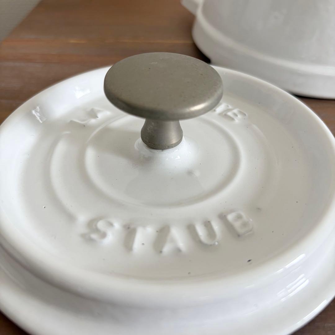 【未使用品】STAUB 14 ピコ ラウンドココット 鍋 ホワイト 【超レア】
