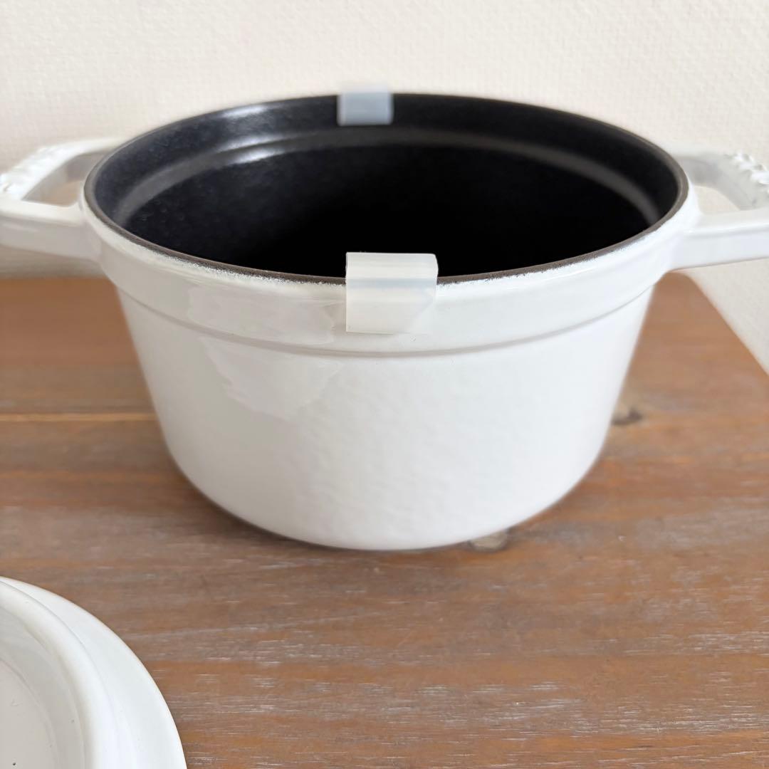【未使用品】STAUB 14 ピコ ラウンドココット 鍋 ホワイト 【超レア】