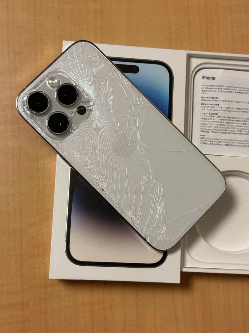 iPhone 14 Pro 256GB Simフリーシルバー動作良好ジャンク扱い
