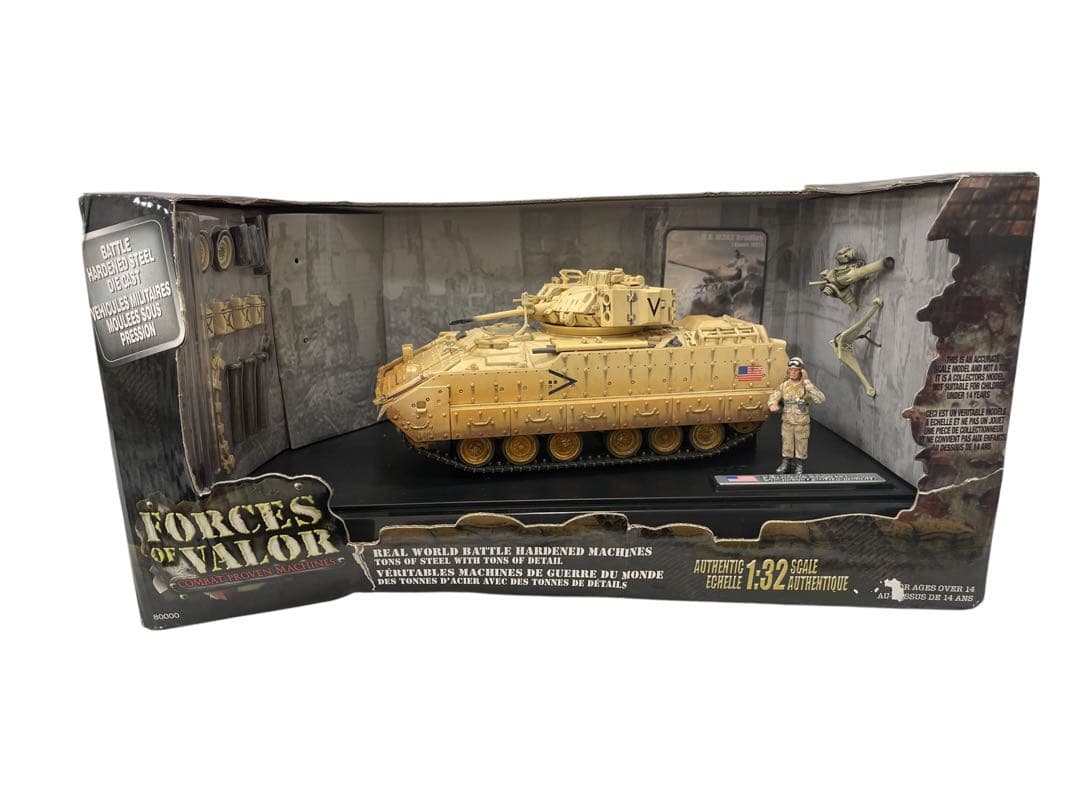 M2A2 forces of valor 戦車 1/32