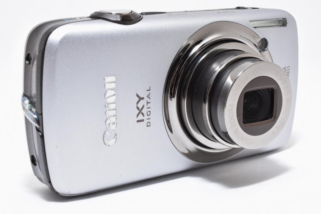 《 美品 》 キヤノン　Canon IXY DIGITAL 930IS シルバー
