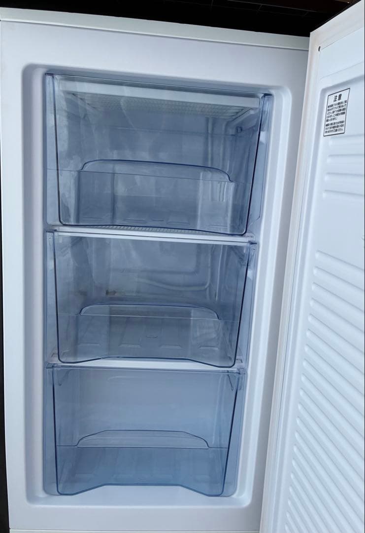 アイリスオーヤマ ノンフロン冷凍庫 60L