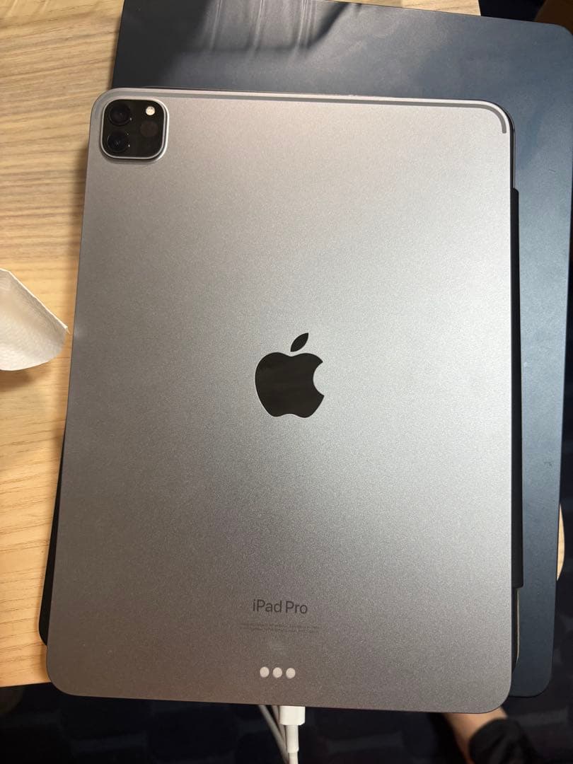iPadPro 11インチ 第4世代 (M2)ケース、保護フィルム、ペンシル付き