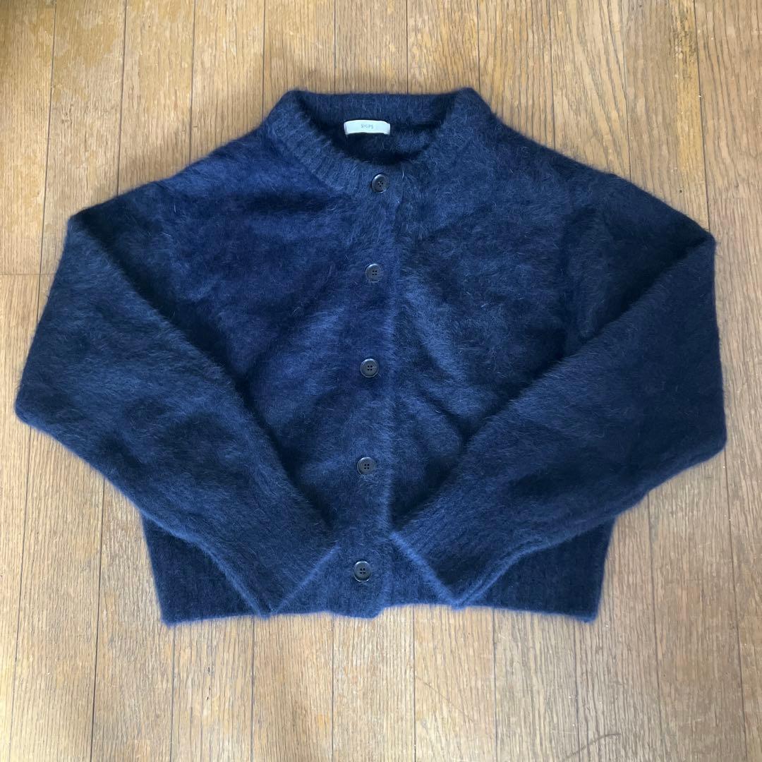 新品　シップス　フォックス100%　ニットカーディガン　高級　短め丈〈手洗い可能