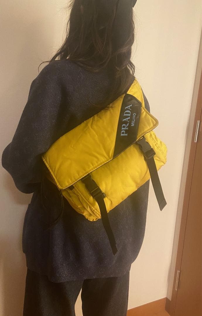 PRADA プラダ ボディバッグ ナイロン イエロー