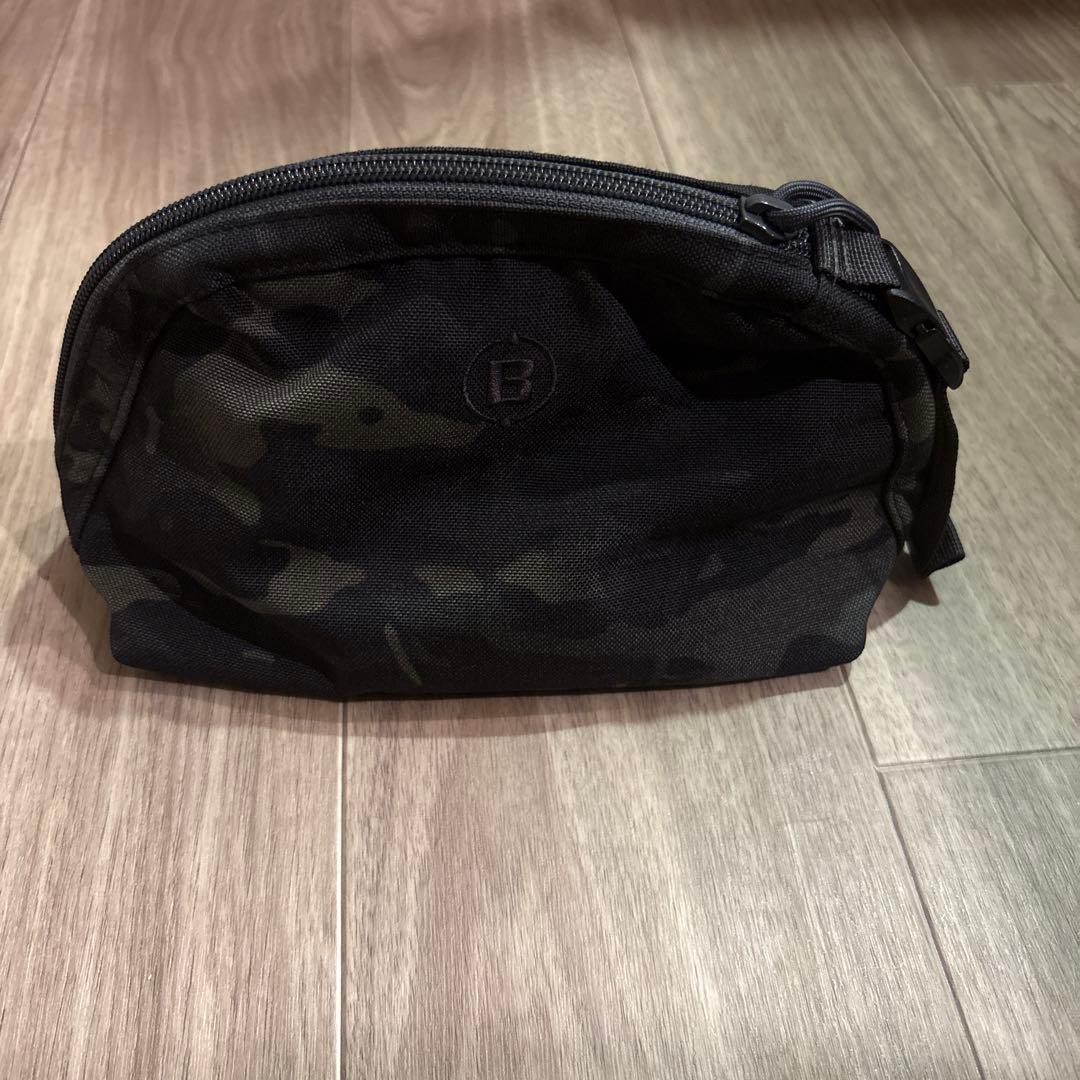 BRIEFING / ブリーフィング B SERIES ROUND POUCH