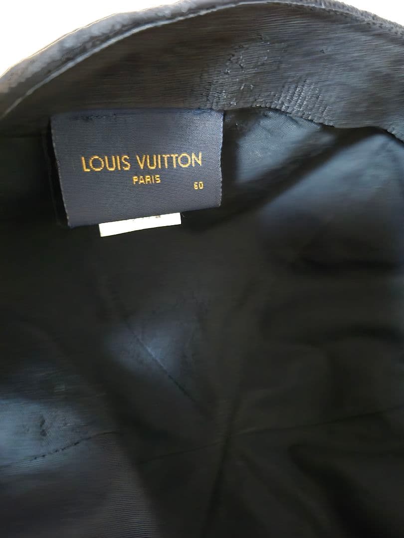 LOUIS VUITTON☆ルイヴィトン☆ロゴ ブラックキャップ 　帽子