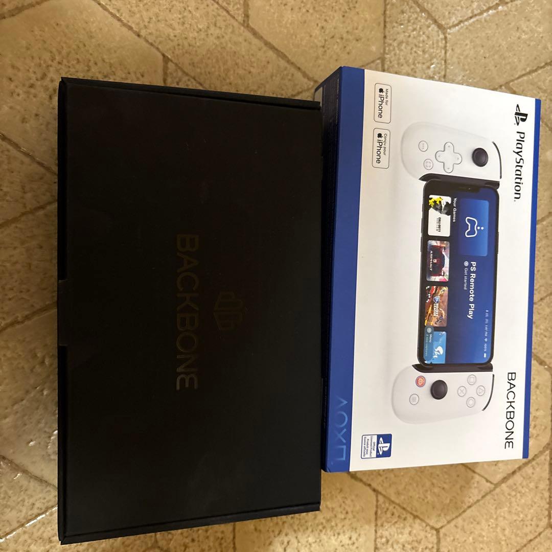 PlayStation Backbone iPhone用ゲームコントローラー