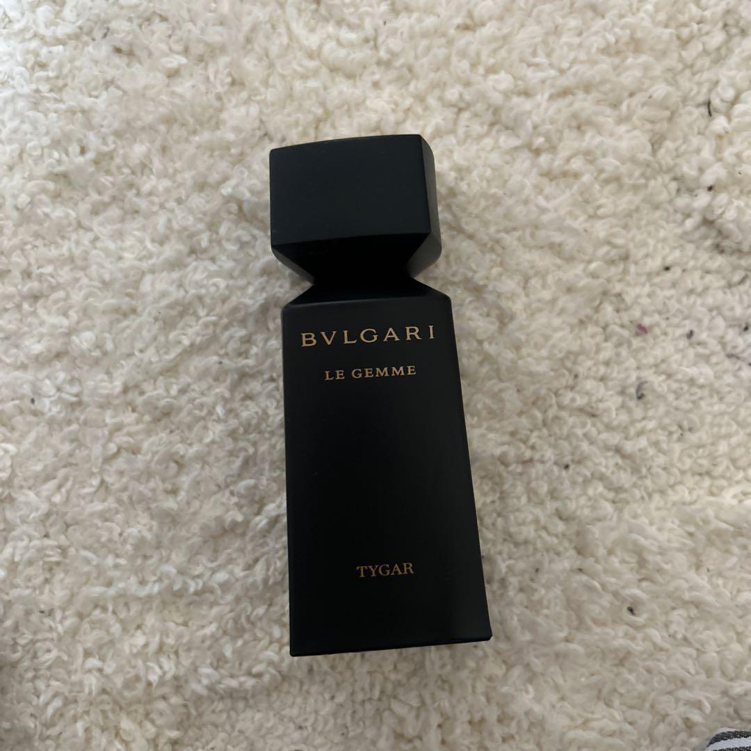 BVLGARI エミレーツ　ファーストクラス　LE GEMME 香水　ローション
