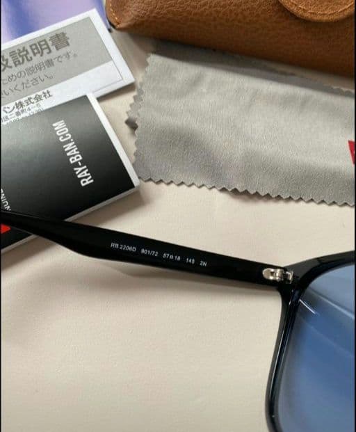 レバウルソ様、専用！新品» レイバン RAYBAN サングラス RB4339D