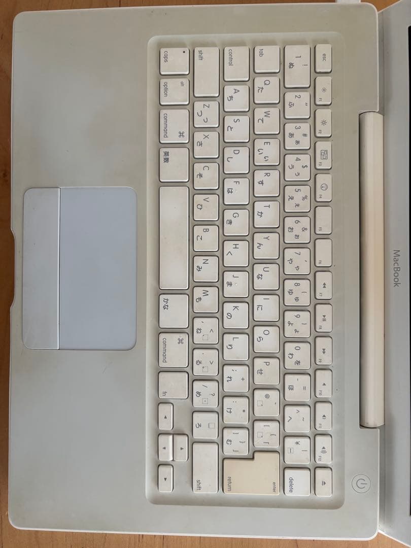 【HDD→SSD換装済み】MacBook 5.2（2009年）【ジャンク品扱い】