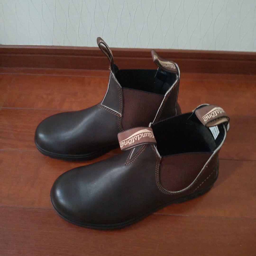 Blundstone ブラウン サイドゴアブーツ