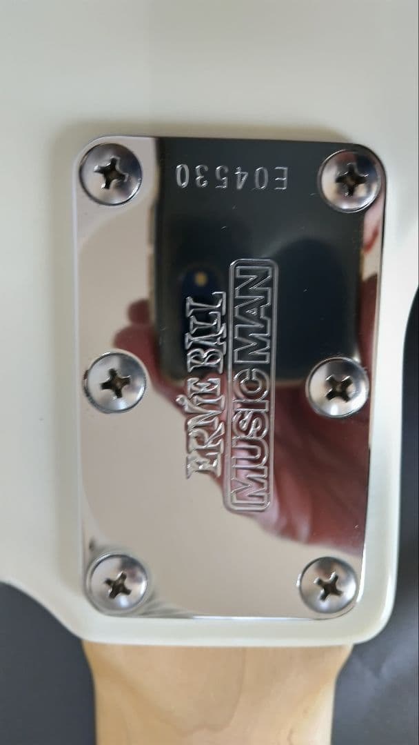 Ernie Ball_MusicMan StingRayEX日本製3バンドEQ
