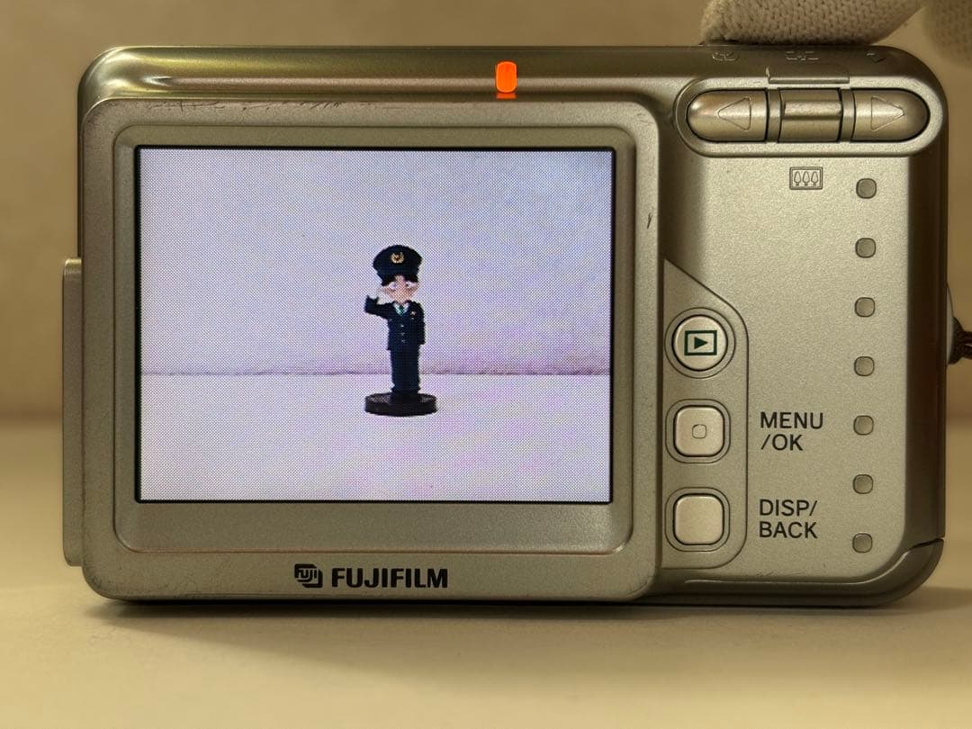 FUJIFILM FinePix A600 コンパクトデジタルカメラ