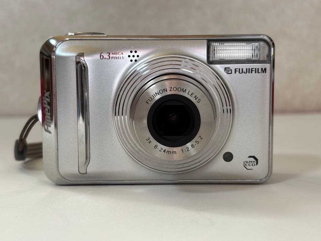 FUJIFILM FinePix A600 コンパクトデジタルカメラ