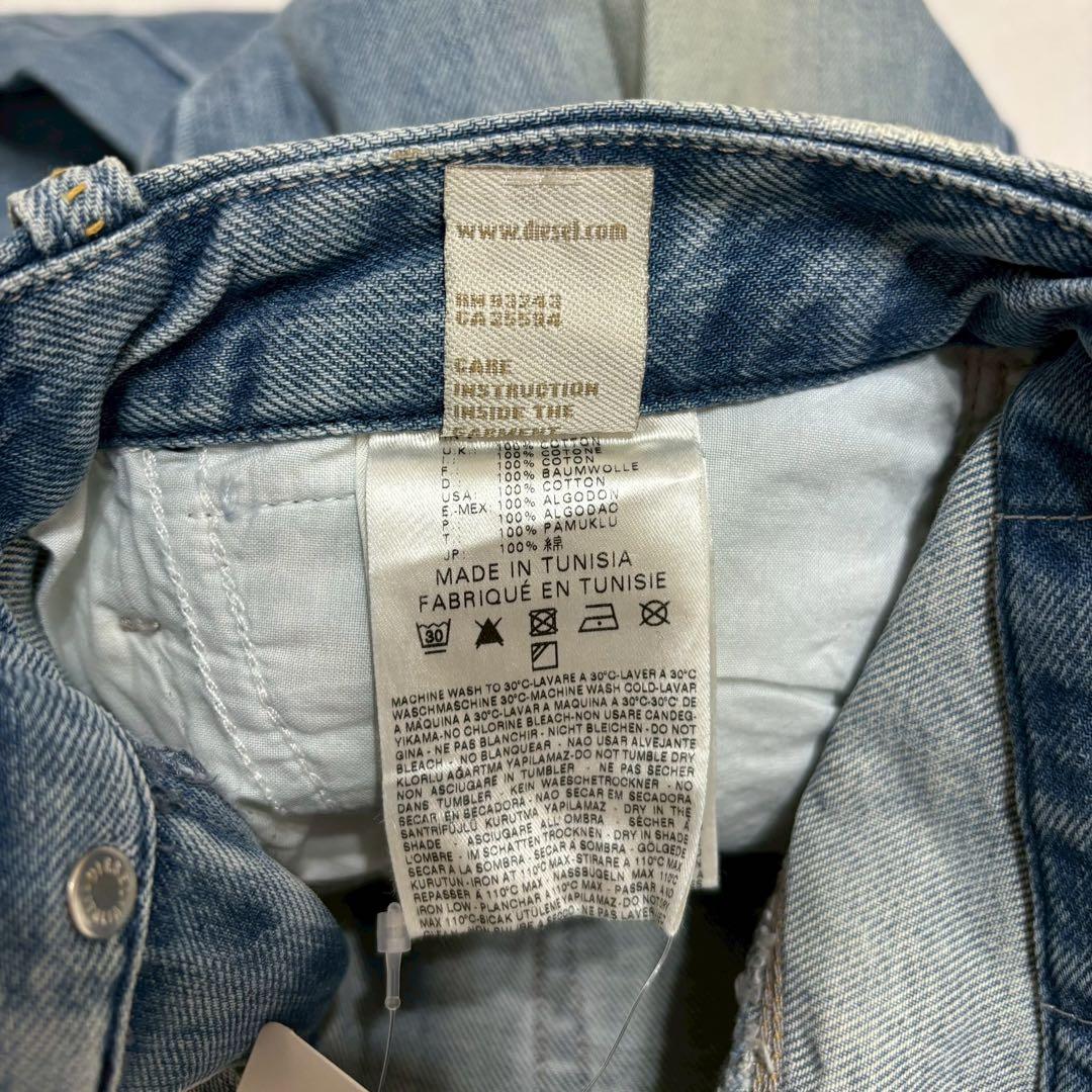 未使用✨DIESEL フレアレッグ　デニムパンツ　ダメージ加工 ブルー　26