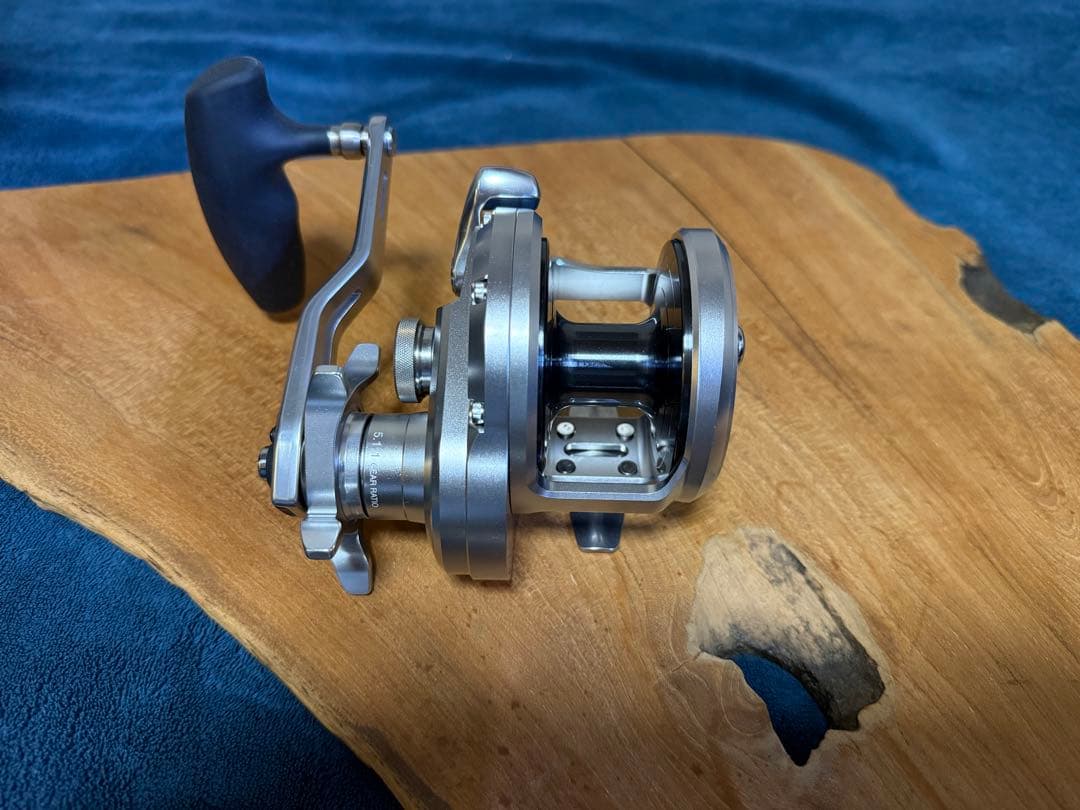 SHIMANO OCEA JIGGER 4000HG ベイトリール
