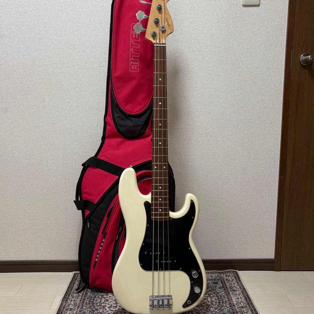 Squier PRECISION BASS 2002年製 ケース付き