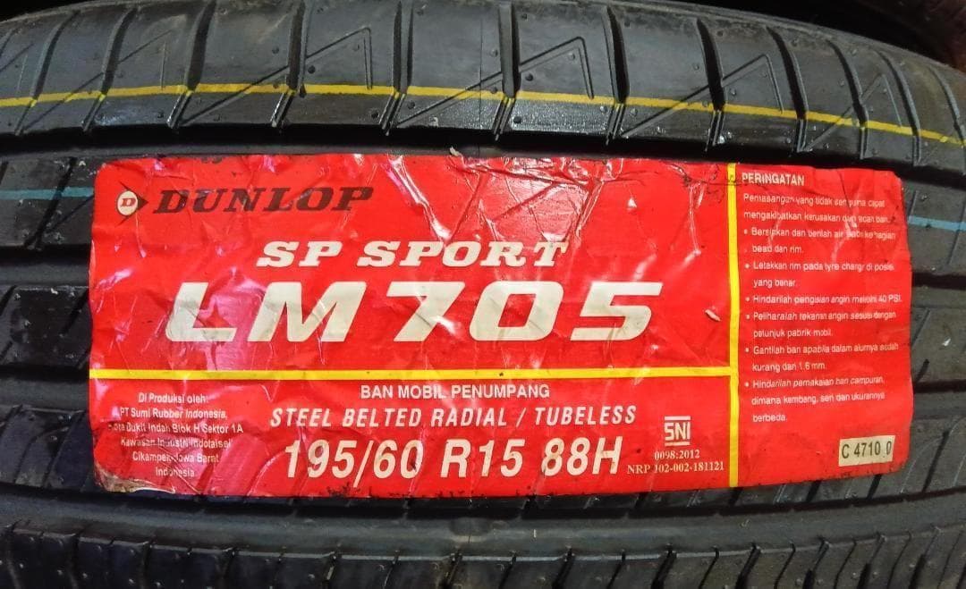 送料含その②2本未使用ダンロップSPスポーツLM705　195/60R15