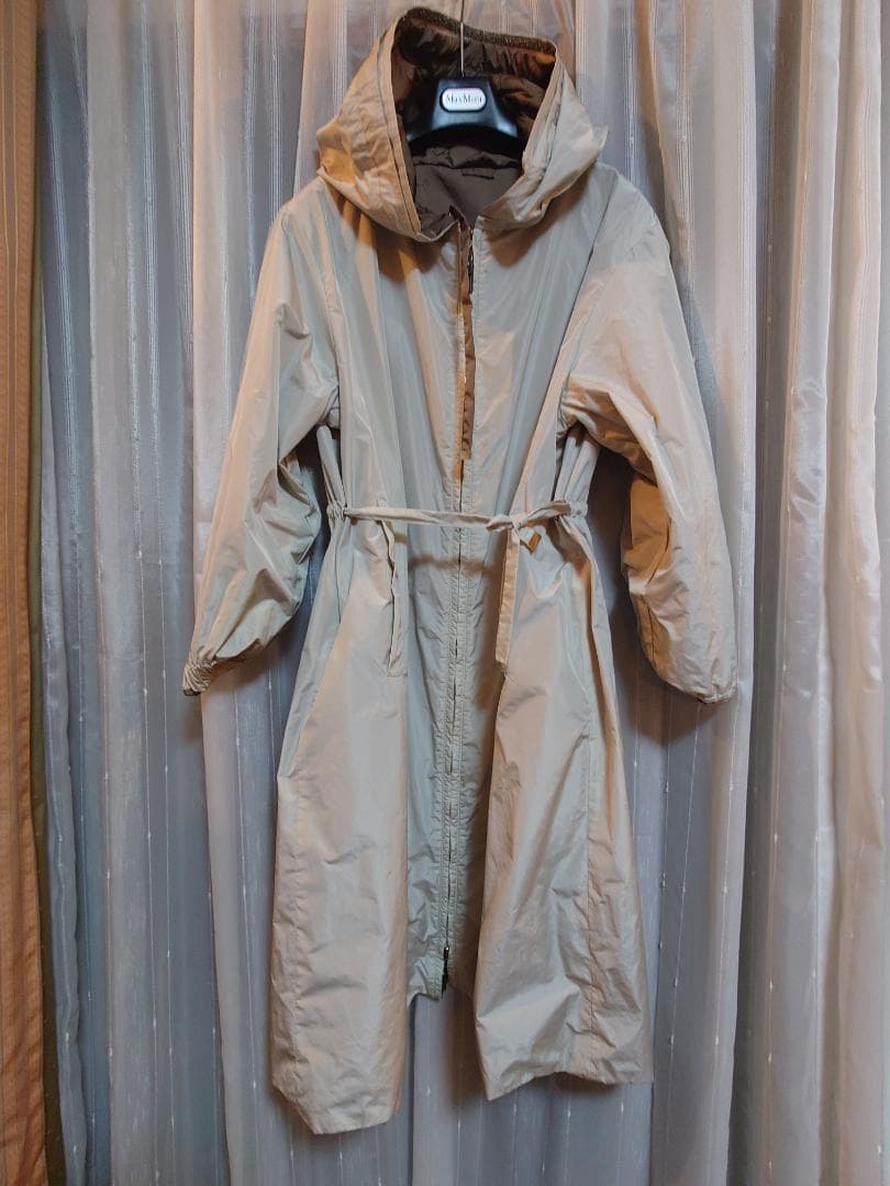 お値下げ☆極美品MAXMARA THECUBE☆ビジュータフタコートブラウン４０