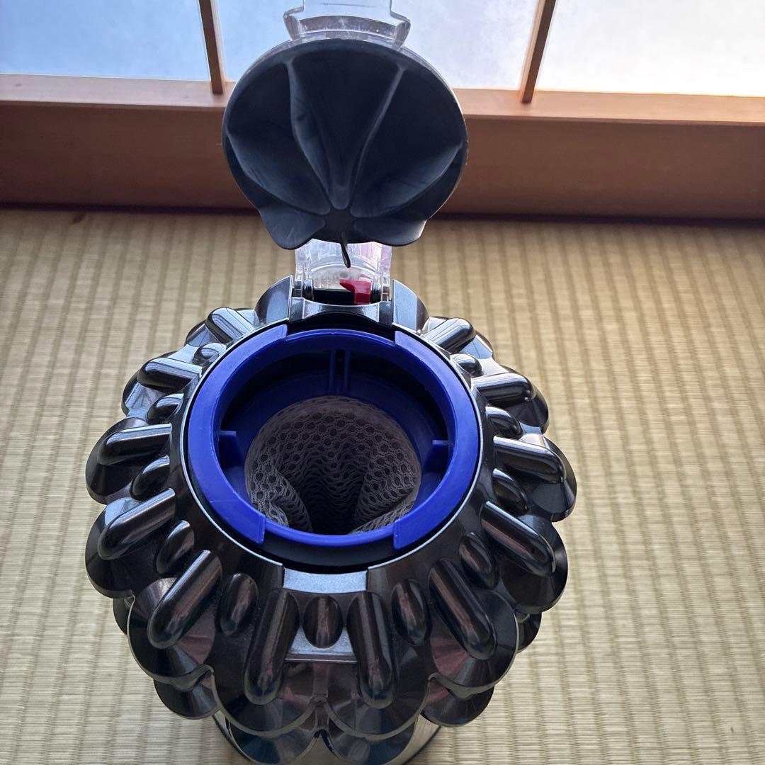 Dyson キャニスター掃除機 本体DC63 付属品ホースのみ【動作確認済み】