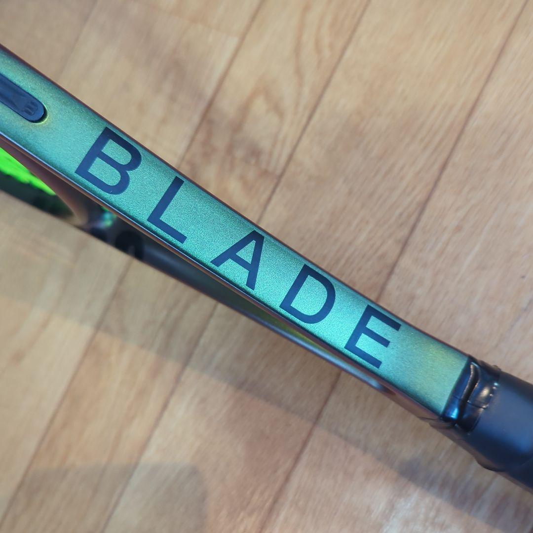 Wilson BLADE 98　V8　16✕19　グリップ２